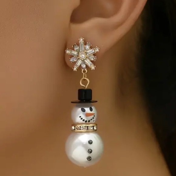 Snowflake & Snowman Earrings - Picture 2 of 5
